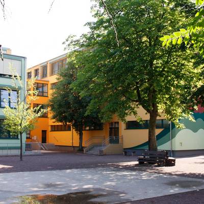Sekundarschule "Am Petersberg" Wallwitz, Schulhof © Sekundarschule "Am Petersberg" Wallwitz